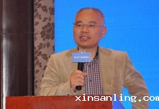 LED显示屏、LED照明和系统集成解决方案领导品牌——上海三思电子工程有限公司副总经理张伯明分享“LED显示在智慧城市中的应用”